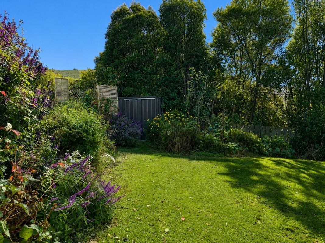67 Centennial Avenue, Helensburgh, Dunedin - Carousel 14
