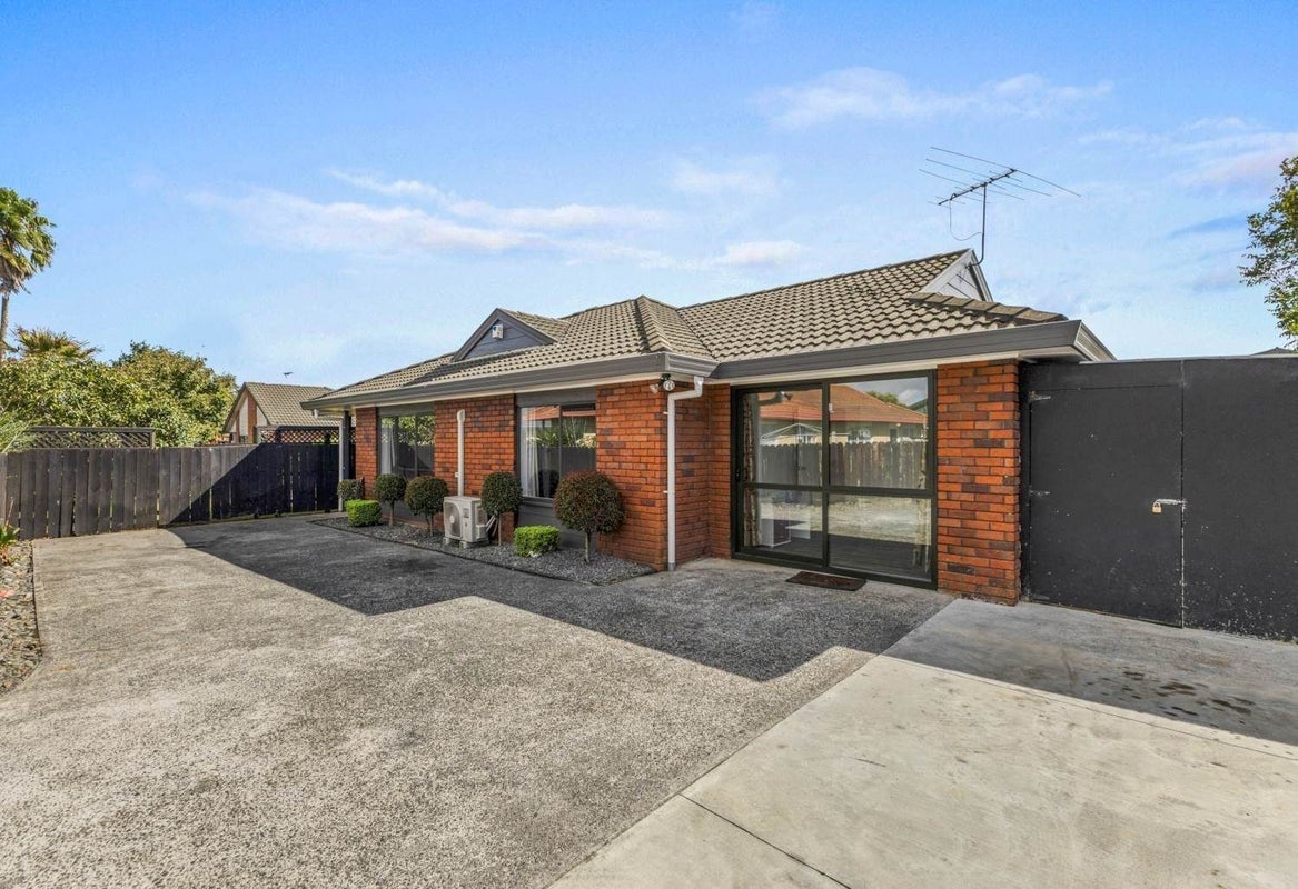 14 Horlicks Place, Randwick Park, Auckland - Carousel 2