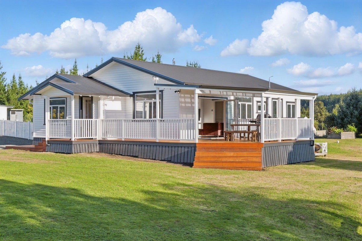 878 Mclaren Falls Road, Omanawa, Tauranga - Carousel 1