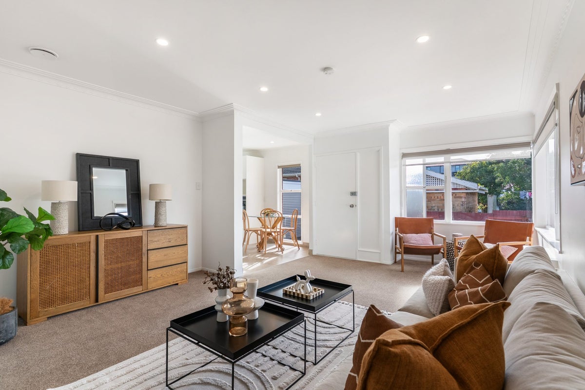 4/849 Manukau Road, Onehunga, Auckland - Carousel 2