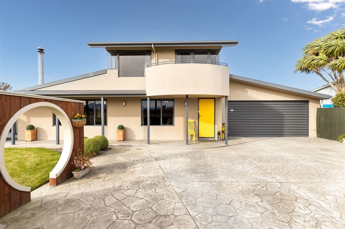 20 Linton Street, Mayfield, Blenheim - Carousel 2