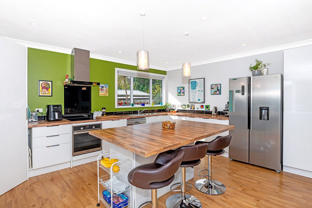 1 Waimata Road, Whataupoko, Gisborne - Carousel 2