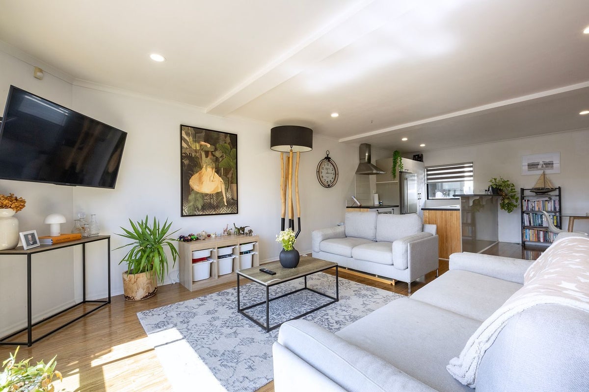 10K Campbell Road, Royal Oak, Auckland - Carousel 2