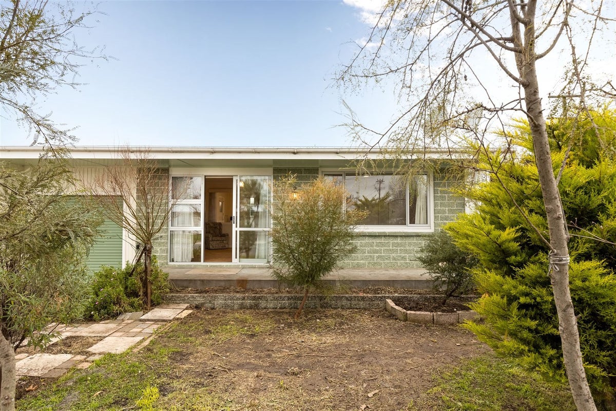 2 Alana Street, Witherlea, Blenheim - Carousel 1