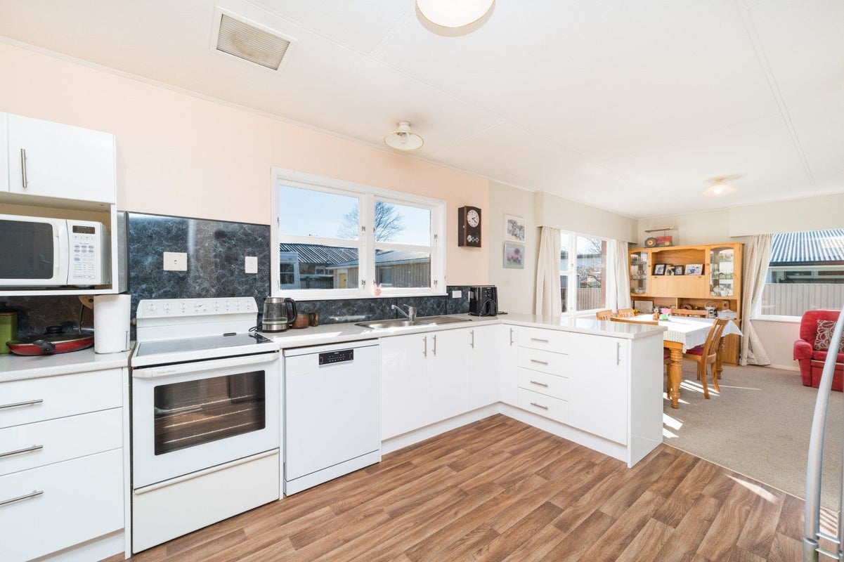50 Awahuri Road, Feilding, Feilding - Carousel 2