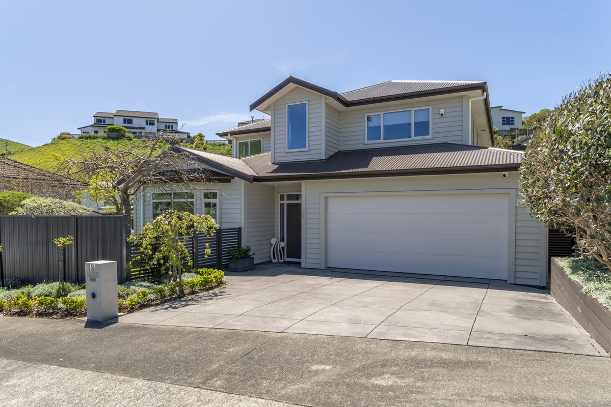 13 Mauldeth Terrace, Churton Park, Wellington - Carousel 39