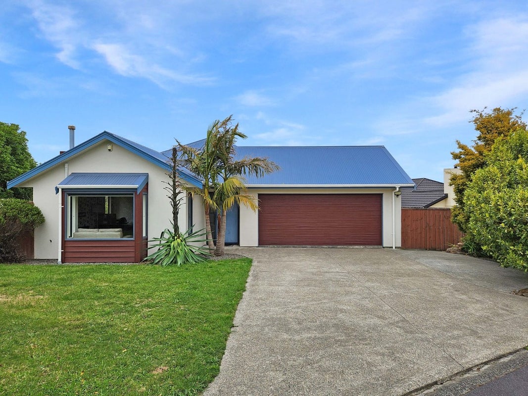 13 Ormrod Grove, Riverstone Terraces, Upper Hutt - Carousel 1