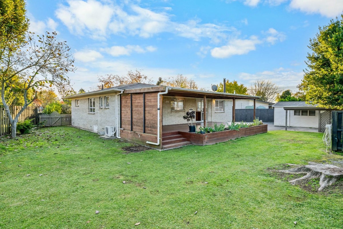 9 Housman Place, Leamington, Cambridge - Carousel 2