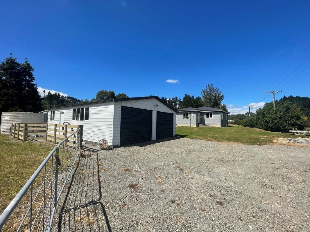 45 Davis Road, Waiongana, Inglewood - Carousel 14