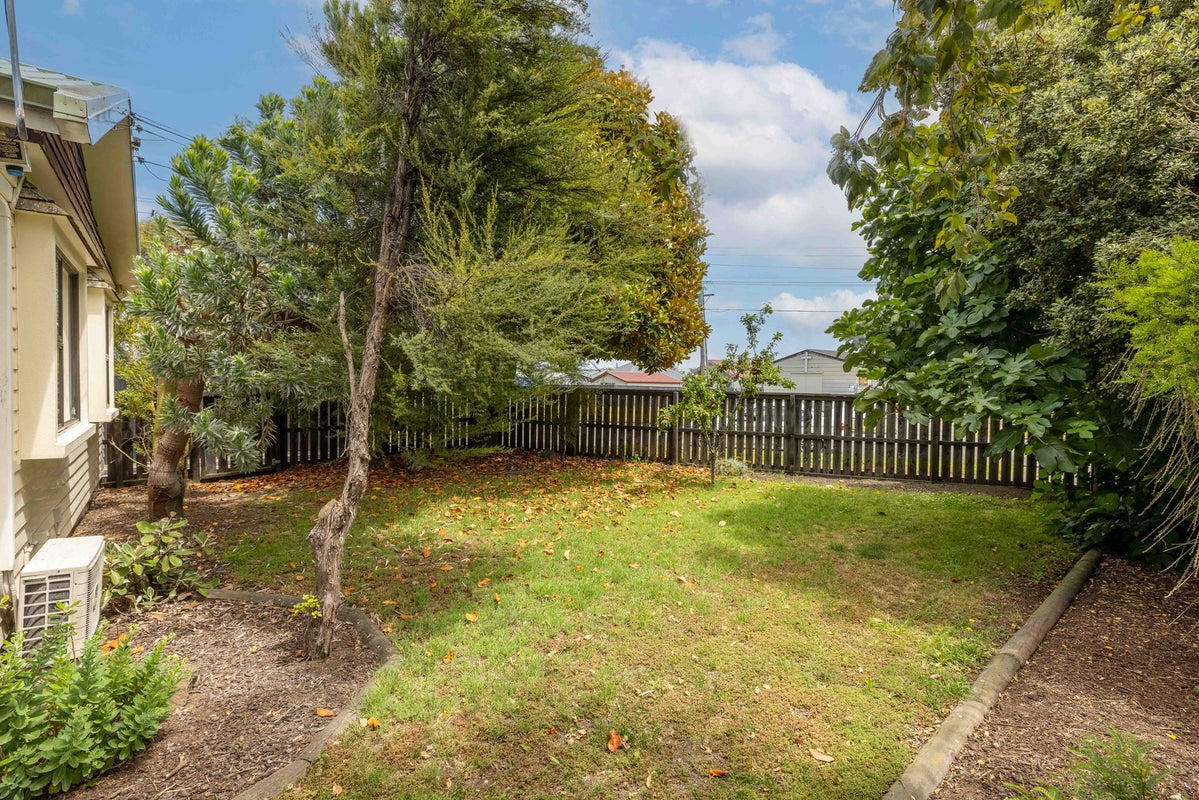 19 Marriotts Road, North New Brighton, Christchurch - Carousel 14