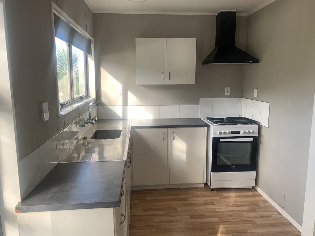 94 Princess Road, Bellevue, Tauranga - Carousel 2