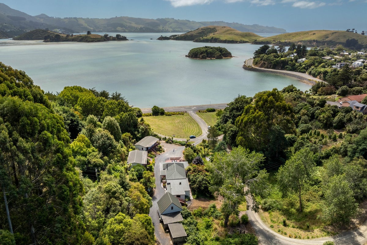 784 Portobello Road, Broad Bay, Dunedin - Carousel 1