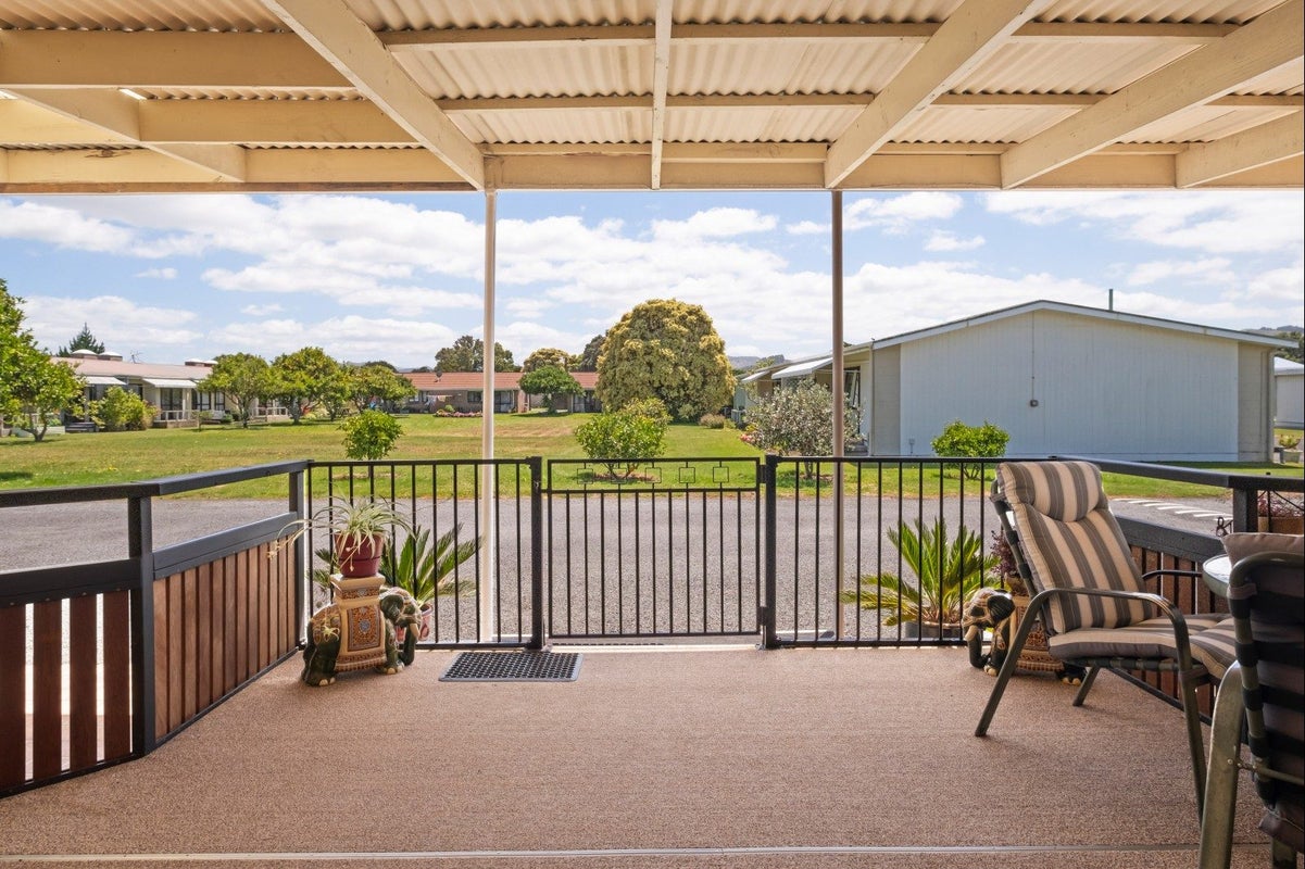 36/549 Childers Road, Te Hapara, Gisborne - Carousel 1