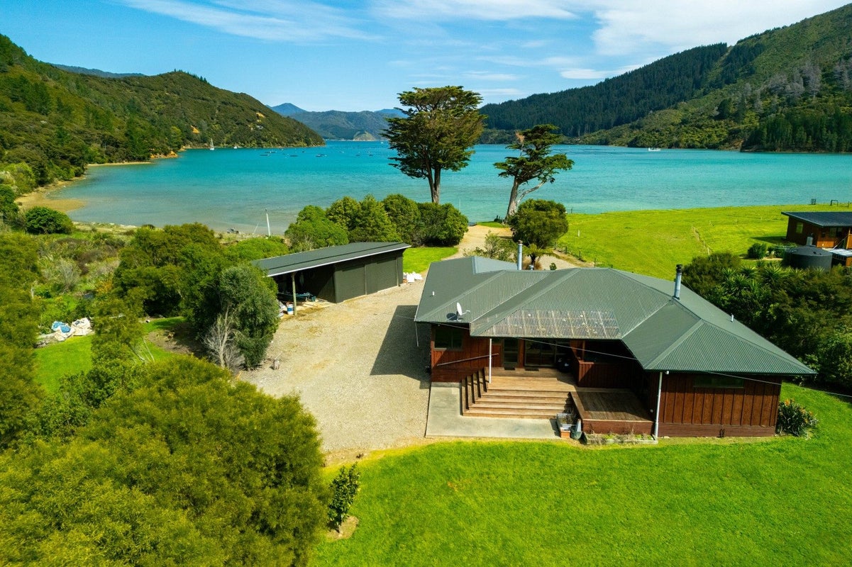 444 Bill Bryants Road, Squally Cove, Marlborough Sounds - Carousel 1