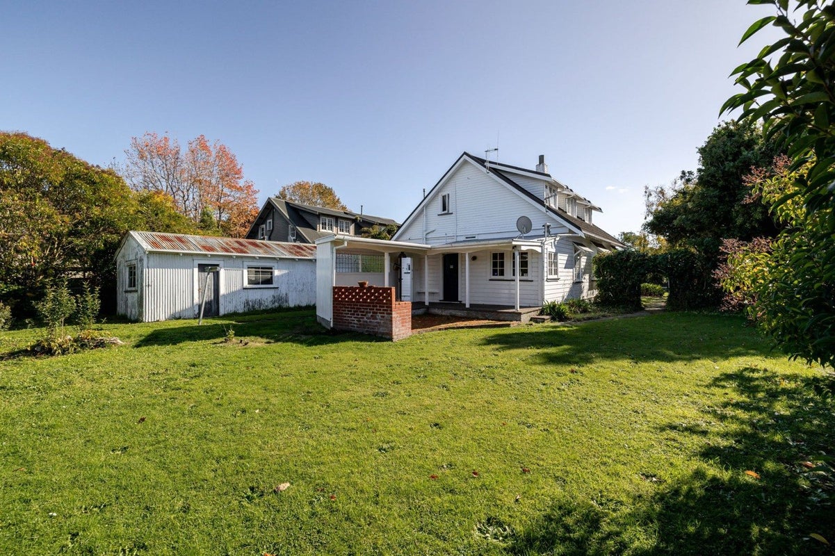 350 College Street, West End, Palmerston North - Carousel 17