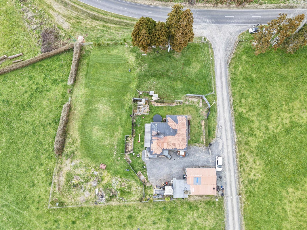 1216 Waikite Valley Road, Rotorua - Carousel 2