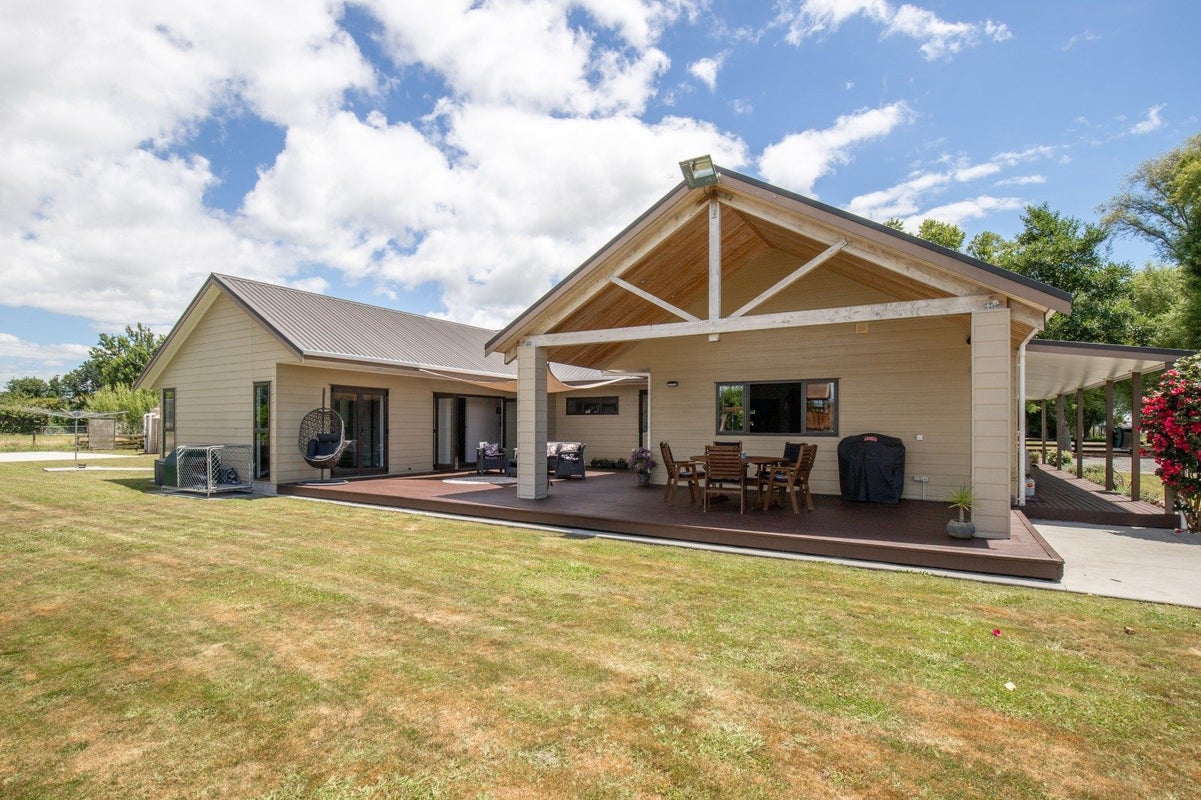 81 Hauraki Road, Orongo, Thames - Carousel 1