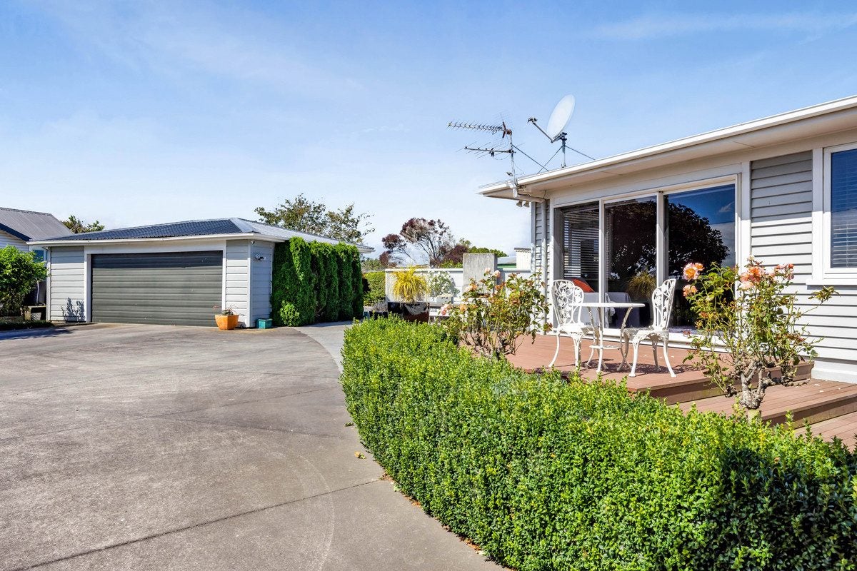 48 Fantham Street, Hawera - Carousel 2