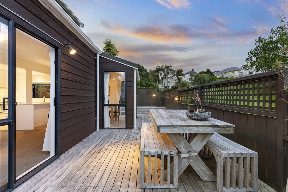14C Godden Crescent, Orakei, Auckland - Carousel 2