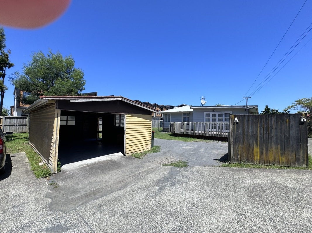 52A Swanson Road, Henderson, Auckland - Carousel 18