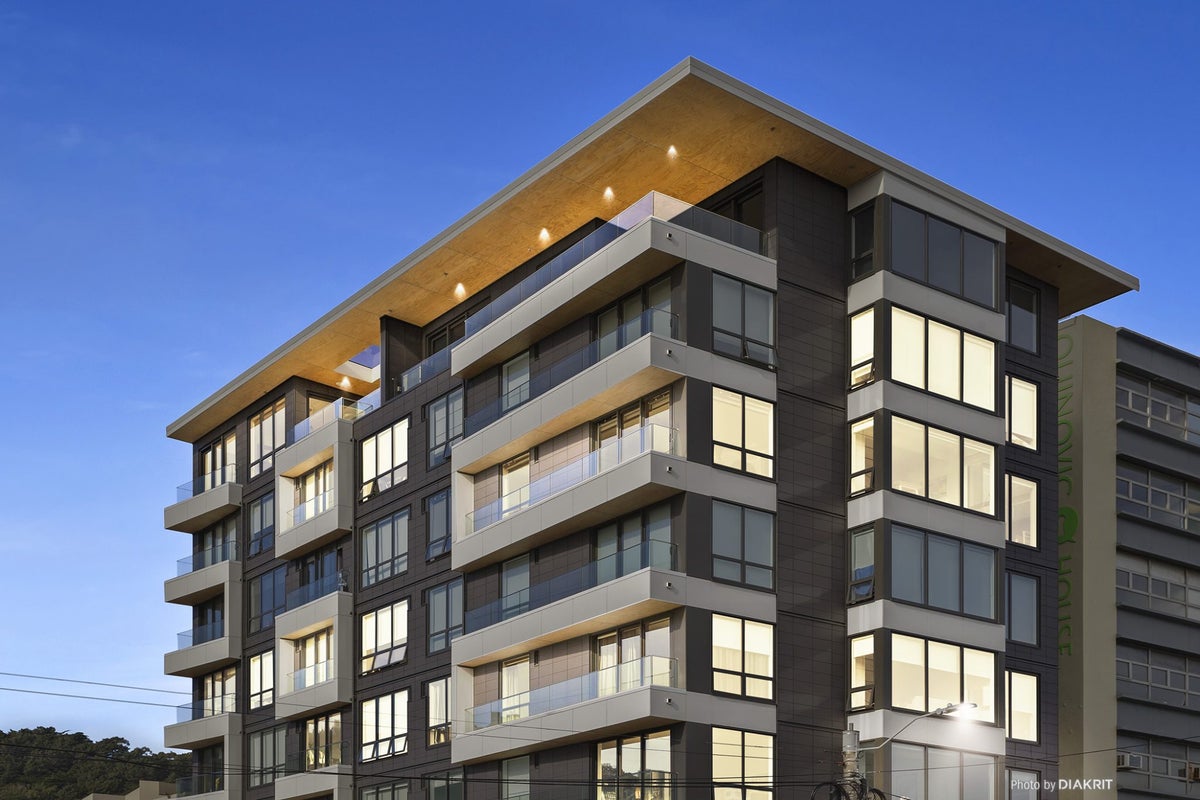 202/4 Elizabeth Street, Mount Victoria, Wellington - Carousel 1