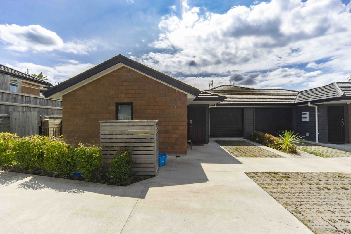 3/90 Newcastle Road, Dinsdale, Hamilton - Carousel 1
