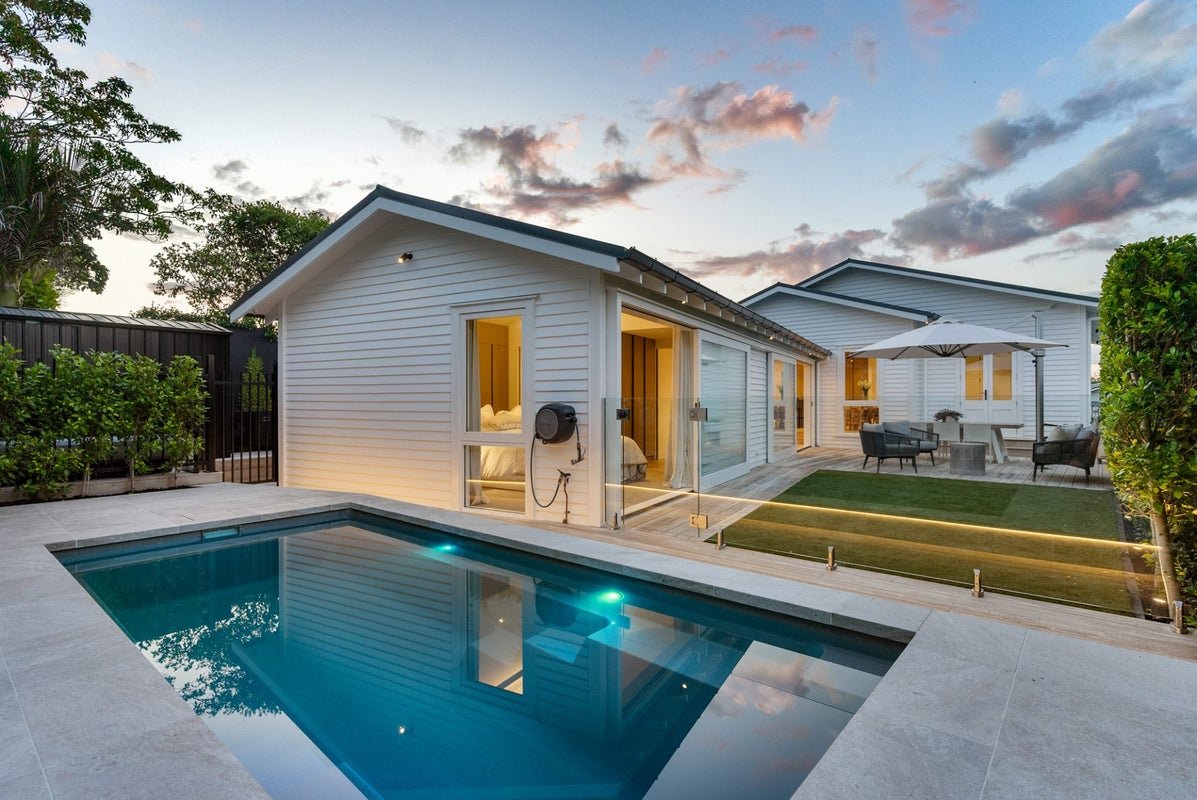 23 Cumberland Avenue, Westmere, Auckland - Carousel 2