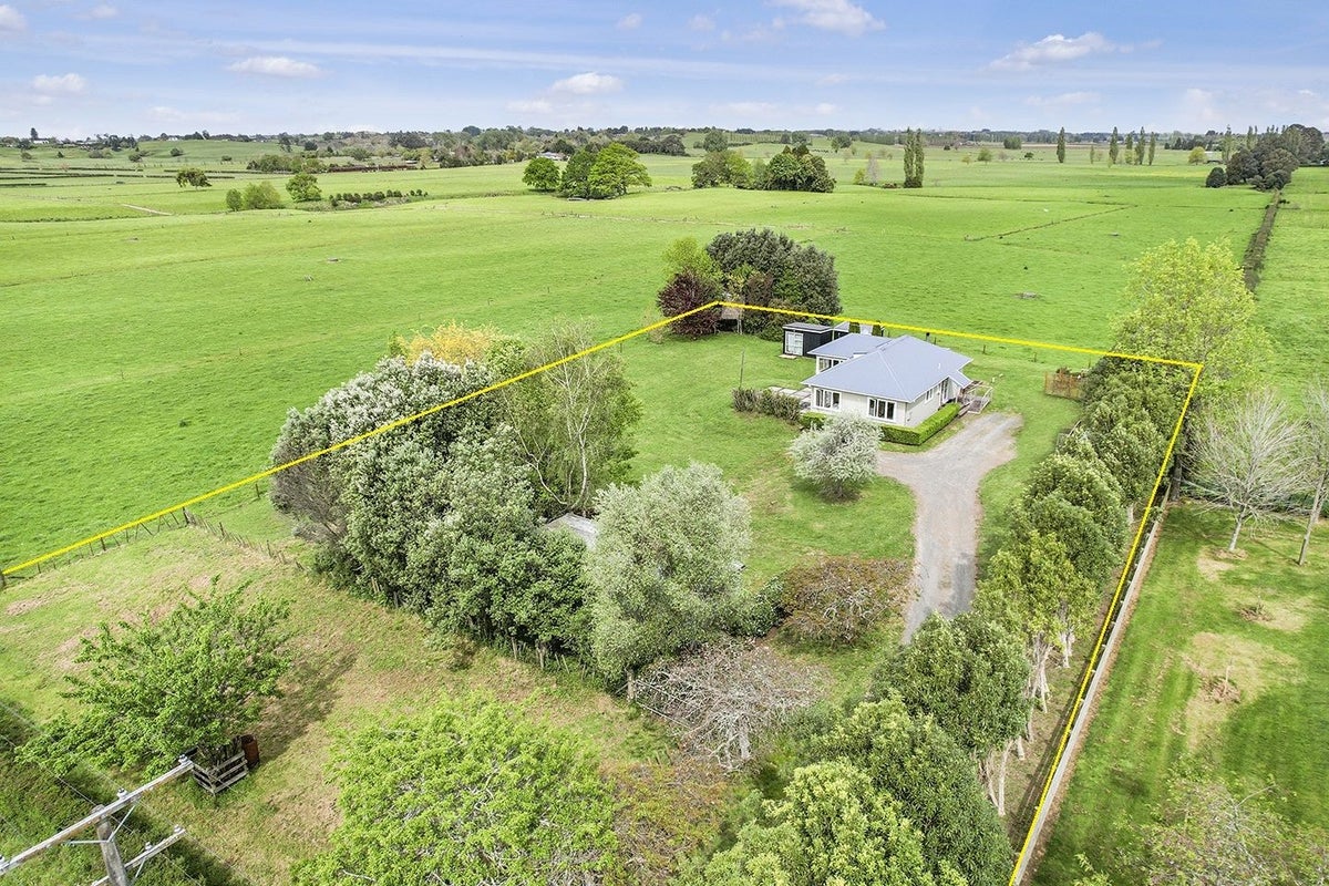 71 Maisey Road, Ngahinapouri, Hamilton - Carousel 2