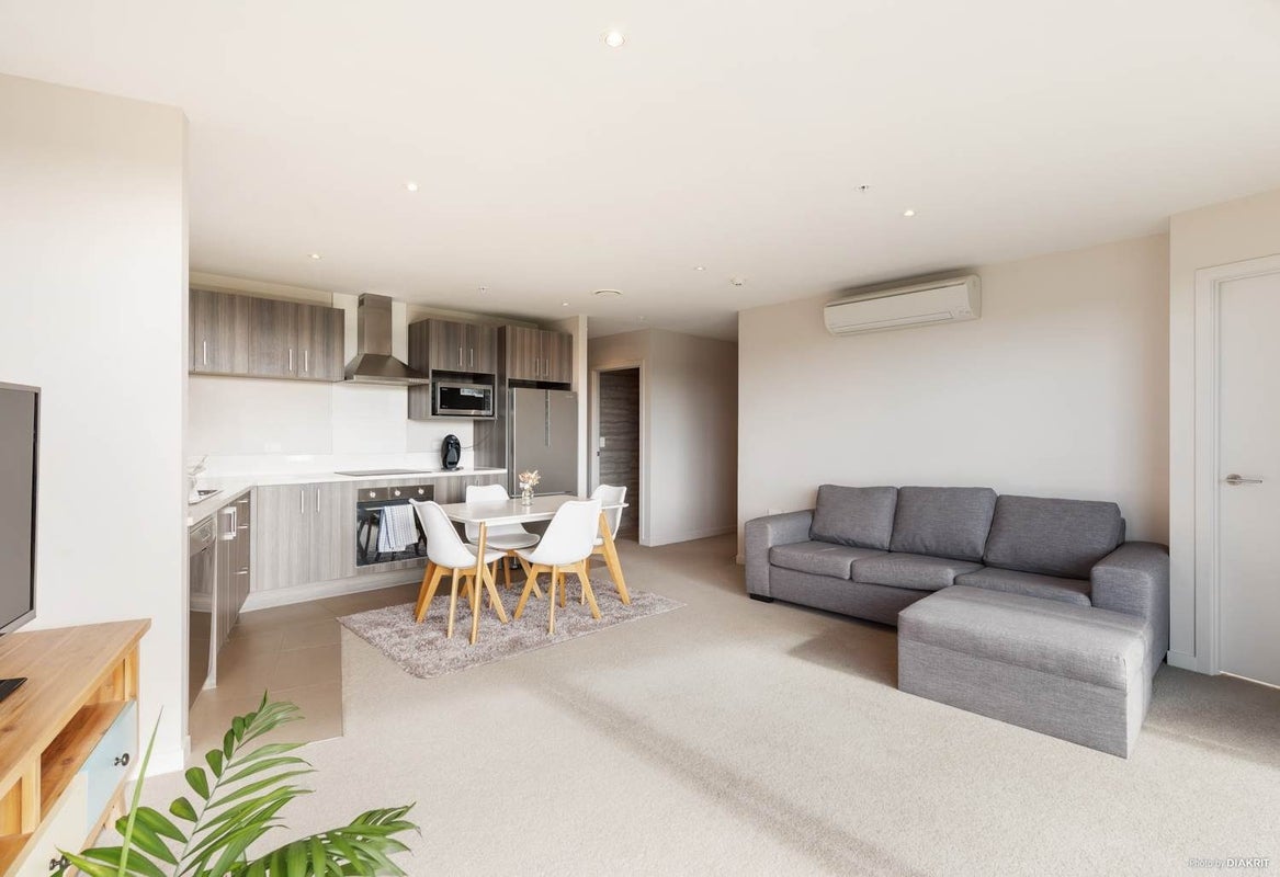 401/25 Don McKinnon Drive, Albany, Auckland - Carousel 1
