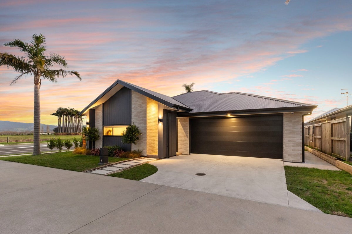 1 Citrina Close, Papamoa Beach, Papamoa - Carousel 2