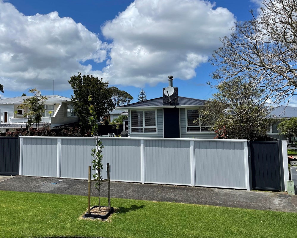 148 Avondale Road, Avondale, Auckland - Carousel 29