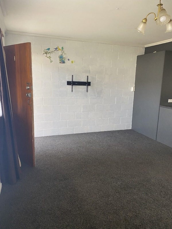 7/246 Main Road, Tawa, Wellington - Carousel 2
