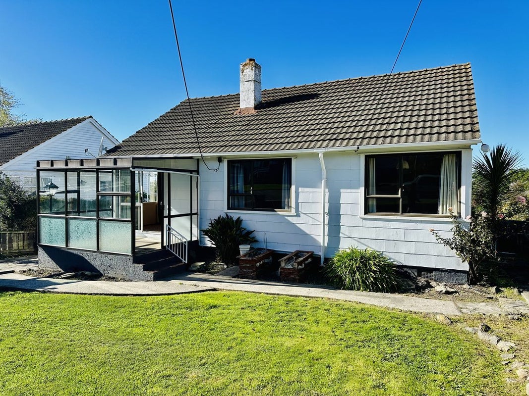 3 Mclean Street, Oamaru North, Oamaru - Carousel 1