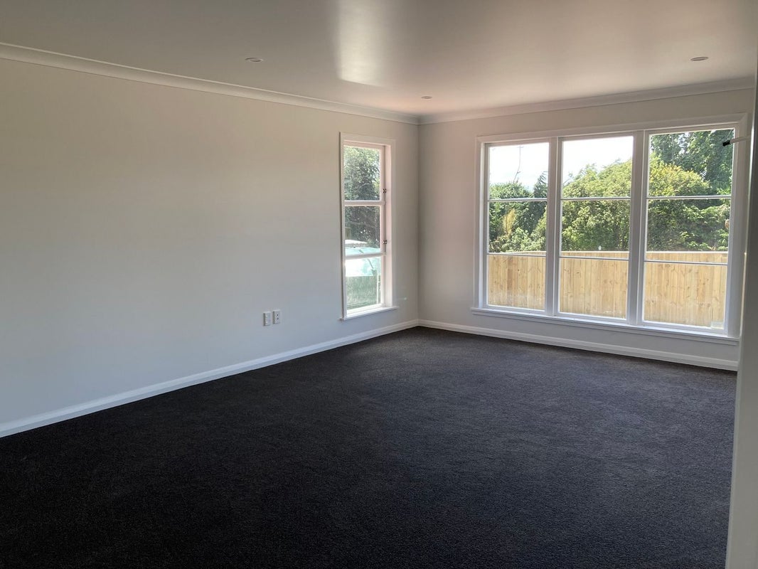 76 Hastings Street, Halcombe, Feilding - Carousel 1