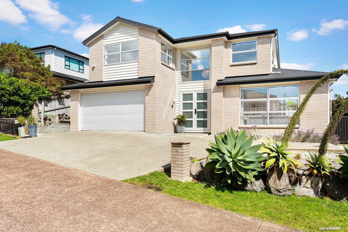 14 Fernhill Way, Oteha, Auckland - Carousel 16