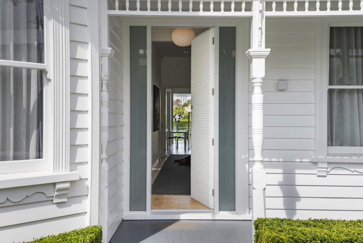 21 Masons Avenue, Herne Bay, Auckland - Carousel 2