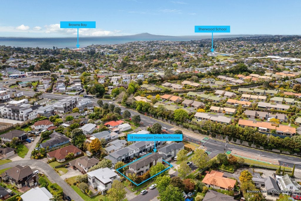 1B Harrowglen Drive, Northcross, Auckland - Carousel 38