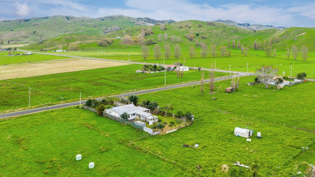 7 Riripeti Street, Nuhaka - Carousel 21