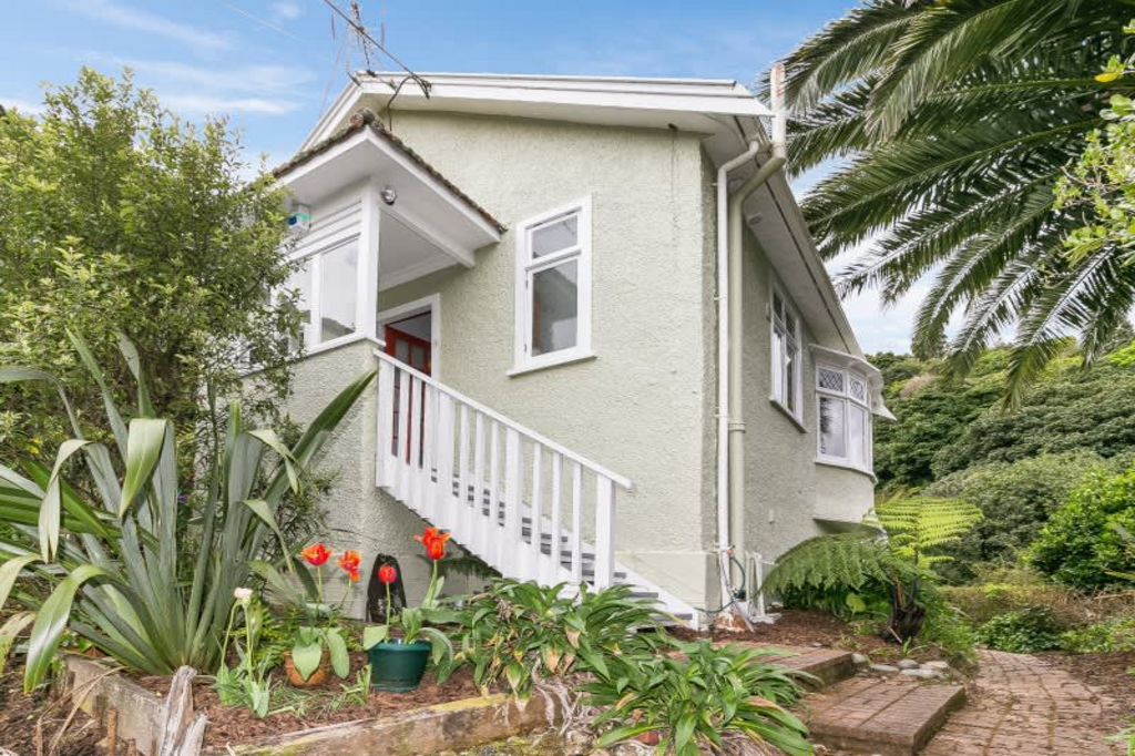 79 Ngaio Gorge Road, Ngaio, Wellington - Carousel 1