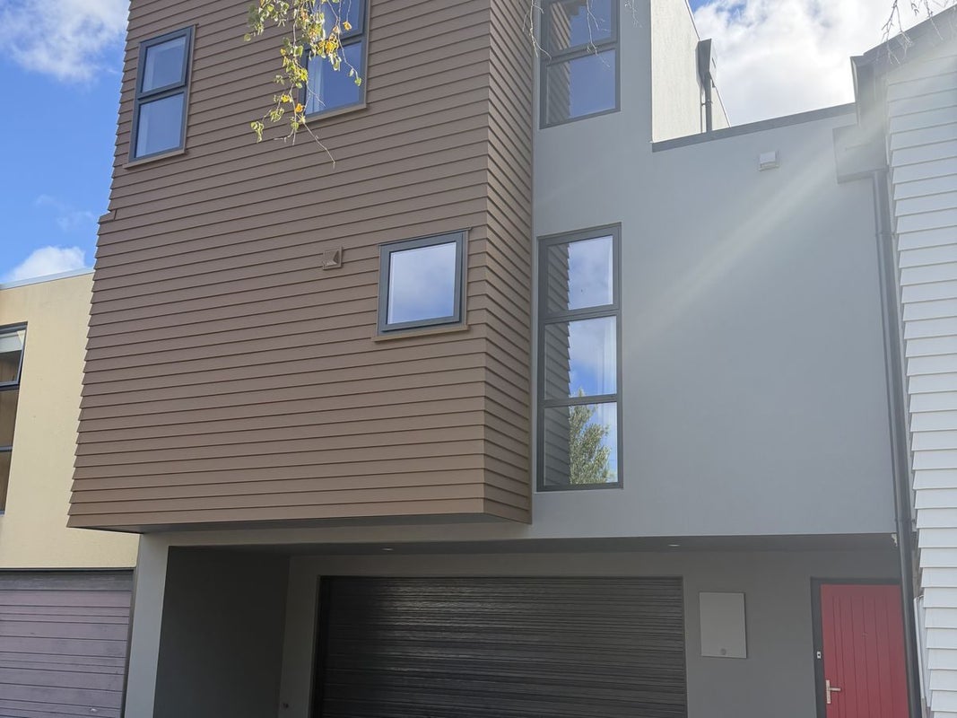 4/25 Grove Road, Addington, Christchurch - Carousel 2