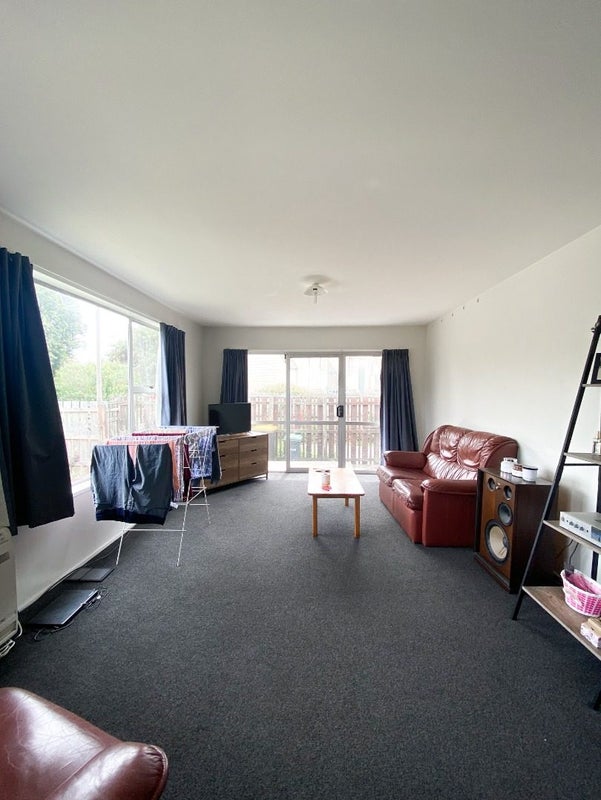 1/12 Cecil Place, Waltham, Christchurch - Carousel 2