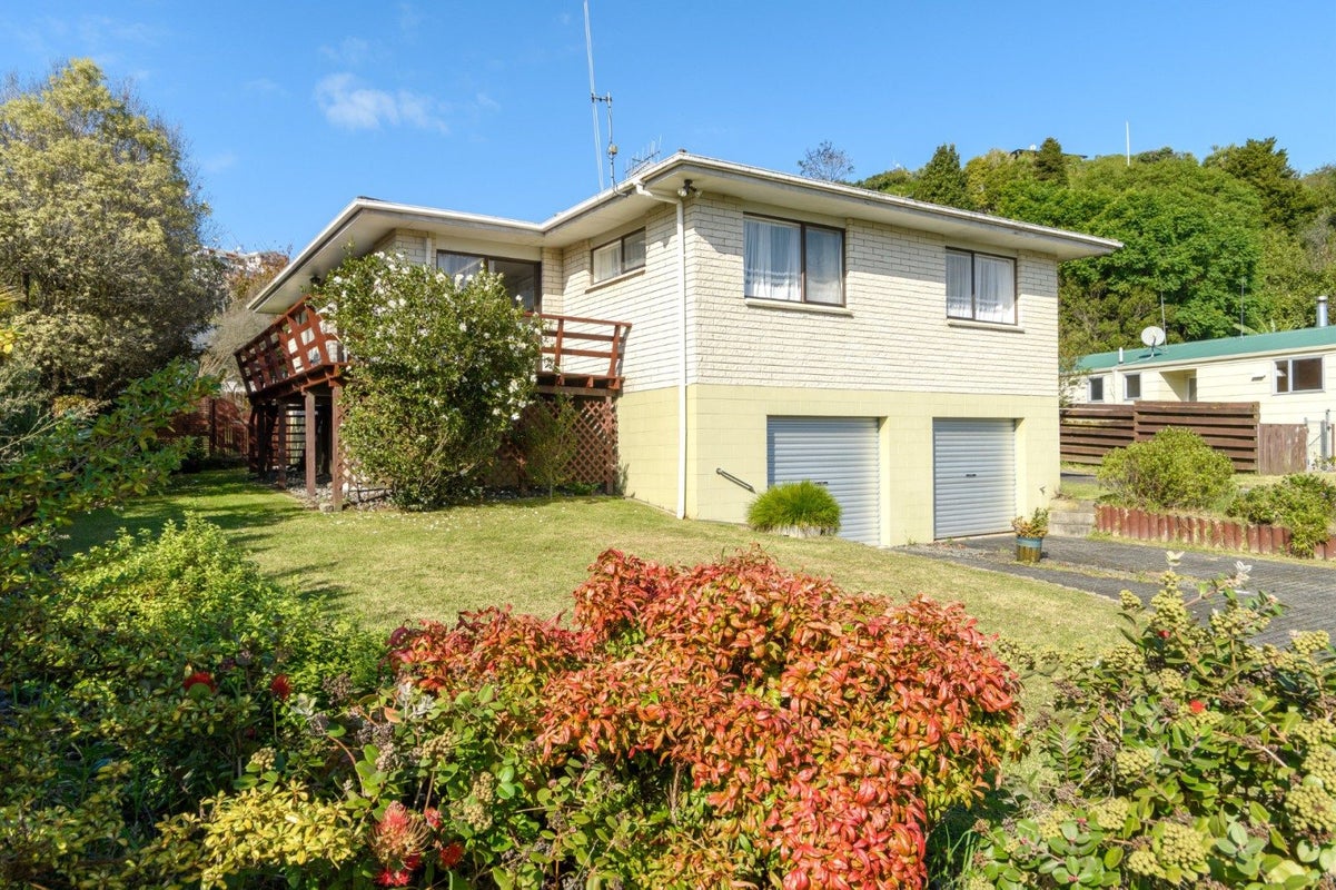 26 Graham Place, Bellevue, Tauranga - Carousel 1