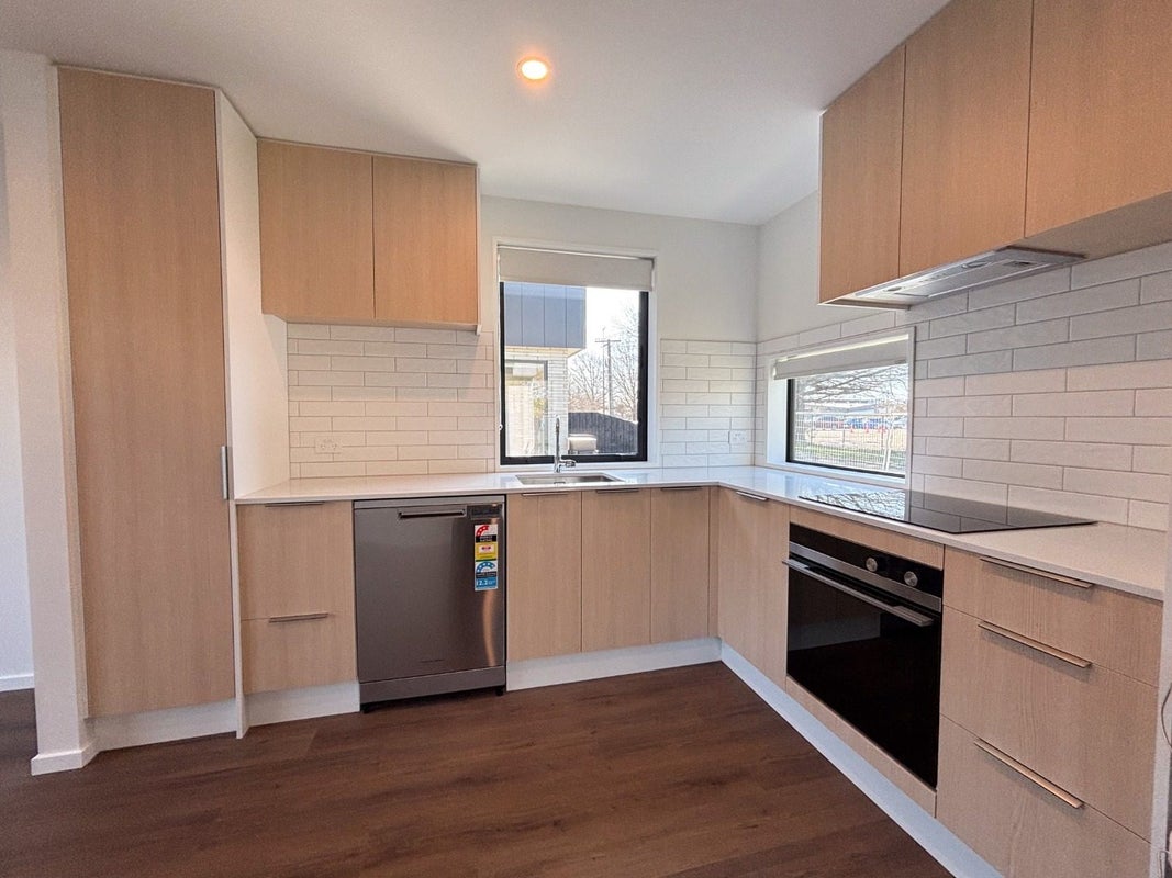 1/9 Cumberland Street, Richmond, Christchurch - Carousel 2