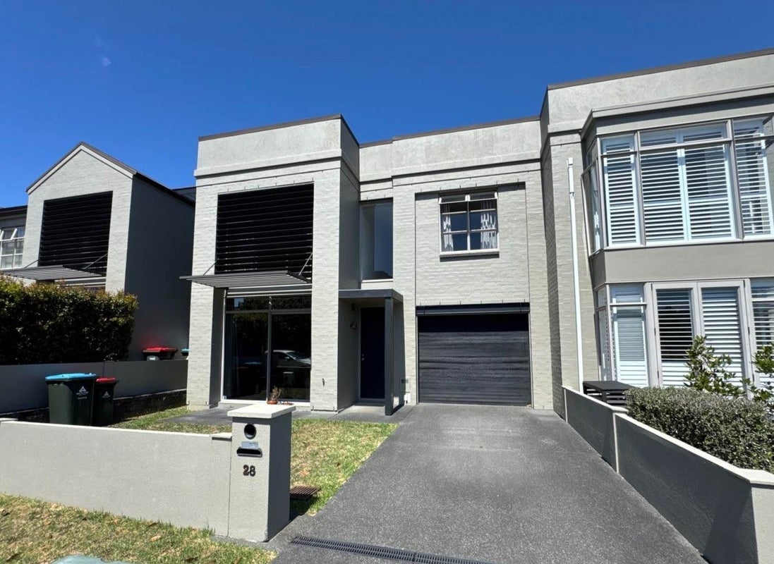 28 Garin Way, Stonefields, Auckland - Carousel 1