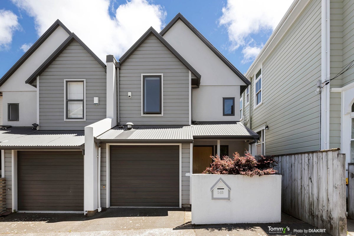 1/88 Brougham Street, Mount Victoria, Wellington - Carousel 1