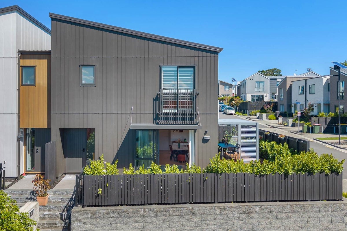 13 Ringa Matau Road, Hobsonville, Auckland - Carousel 2