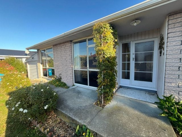 19 Brenda Street, Kensington, Timaru - Carousel 1