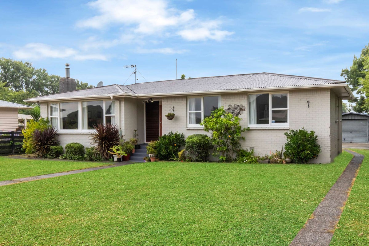 44 Old Quarry Road, Selwyn Heights, Rotorua - Carousel 1