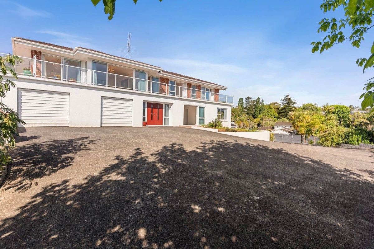 6 Athol Place, St Heliers, Auckland - Carousel 2