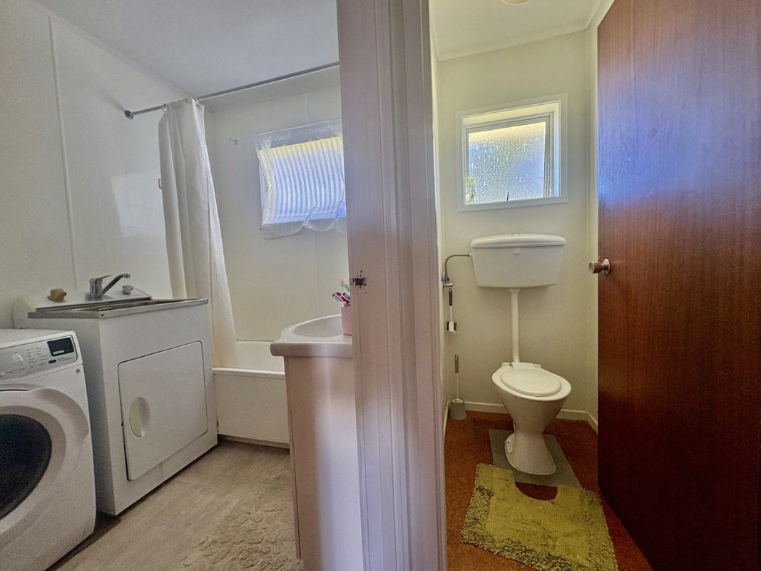 3/318 Te Atatu Road, Te Atatu South, Auckland - Carousel 7